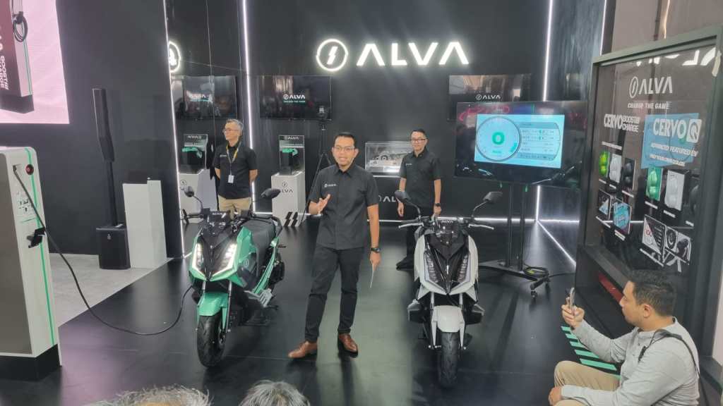 Alva Mau Bikin Boost Charging Station, Ngecas Motor Listriknya&nbsp;Bayar?